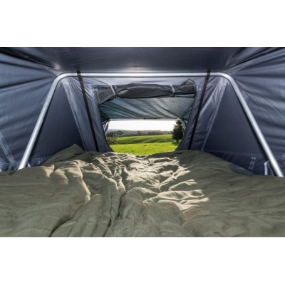 Tente de toit Ironman 4x4 Nomad chez sifa 4x4 importateur - vente directe particuliers et professionnels - voyager en tout quiét