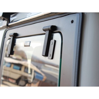 Hayon latéral en verre pour une Toyota Land Cruiser 76 / Fenêtre en verre au côté gauche - de Front Runner