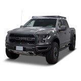 Déflecteur de vent de galerie Slimsport pour le Ford F150 Super Crew avec toit ouvrant (2018-2020) - de Front Runner