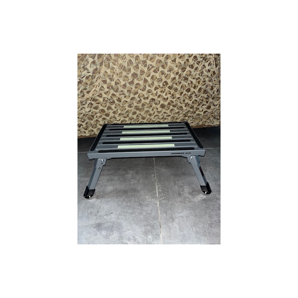 Marche-pied  camping bivouac en aluminium ironman 4x4 chez sifa  48x30x22 cm