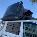 Tente de toit Ironman 4x4 Nomad chez sifa 4x4 importateur - vente directe particuliers et professionnels - voyager en tout quiét