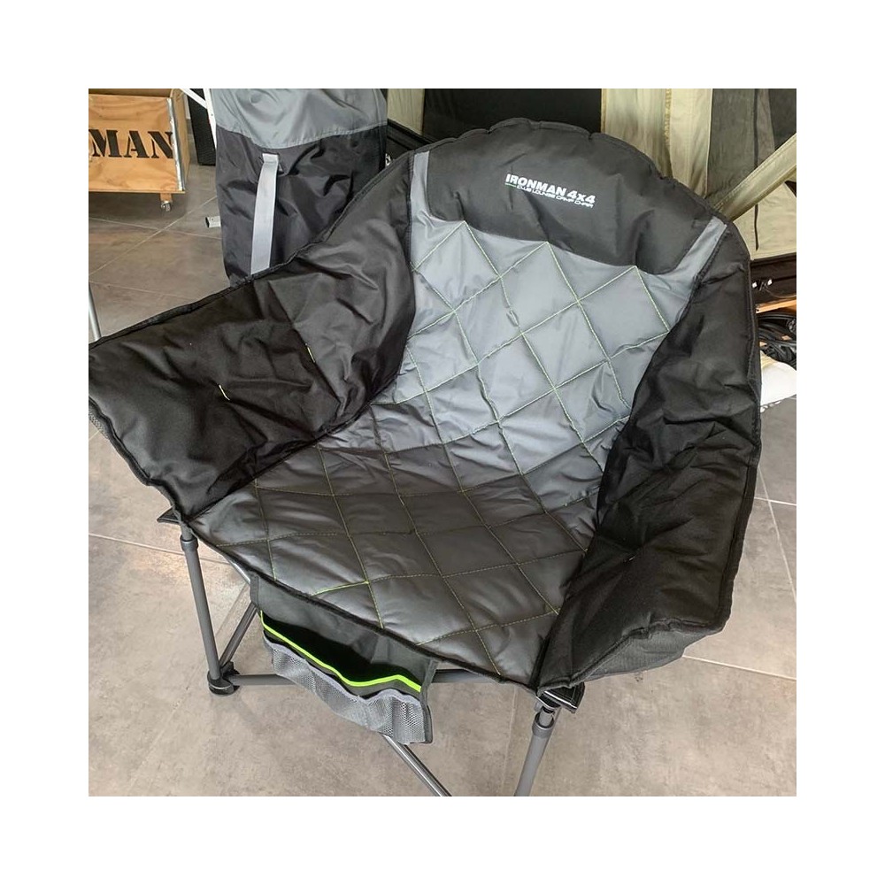 CHAISE CLUB LOUNGE  siège rembouré et matelassé confortable  avec poche de rangement et support pour telephone portable  livré d