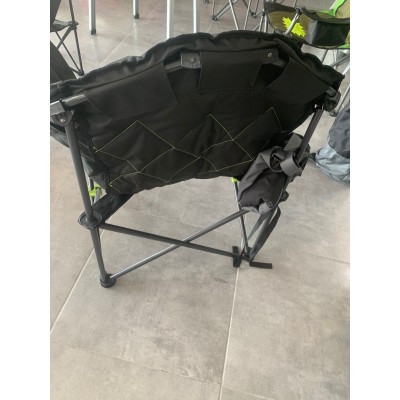 CHAISE CLUB LOUNGE  siège rembouré et matelassé confortable  avec poche de rangement et support pour telephone portable  livré d